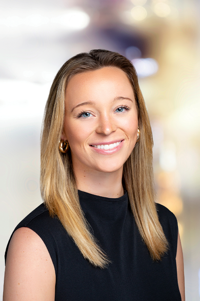 Portrait of Mackenzie Pitruzzella, REALTOR® | NRLUX.